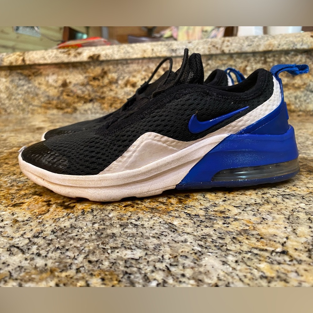 Youth Air max 270